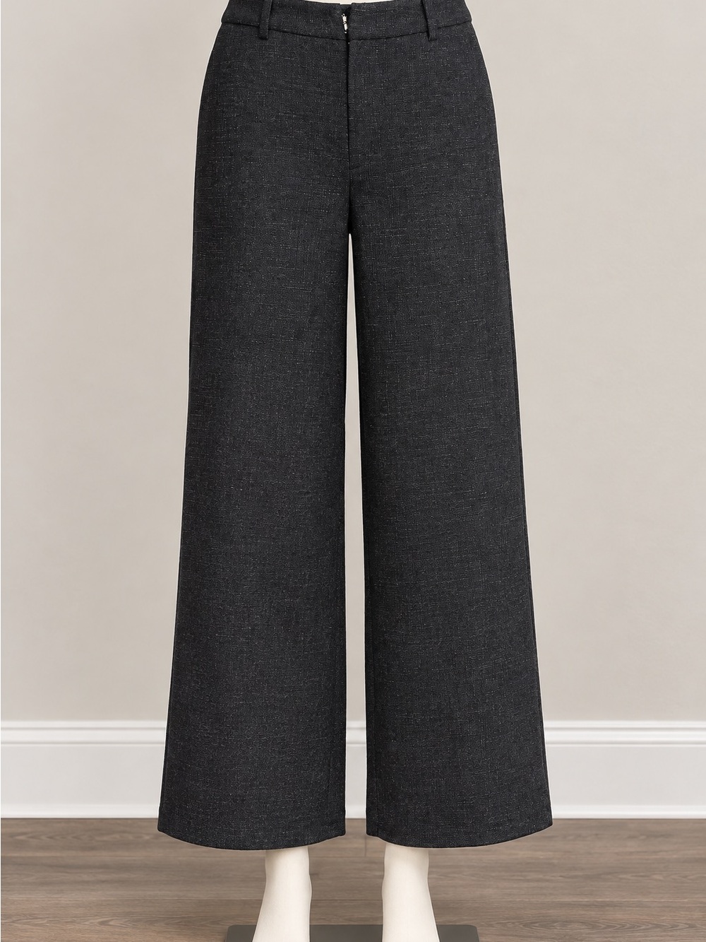Commense Wide-Leg Pants in Charcoal Black